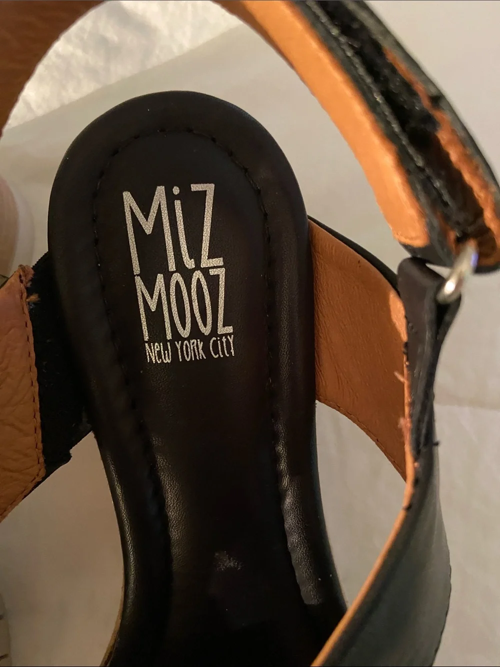 🖤MIZ MOOZ BLACK LEATHER PLATFORM STRAPPY SANDALS🖤